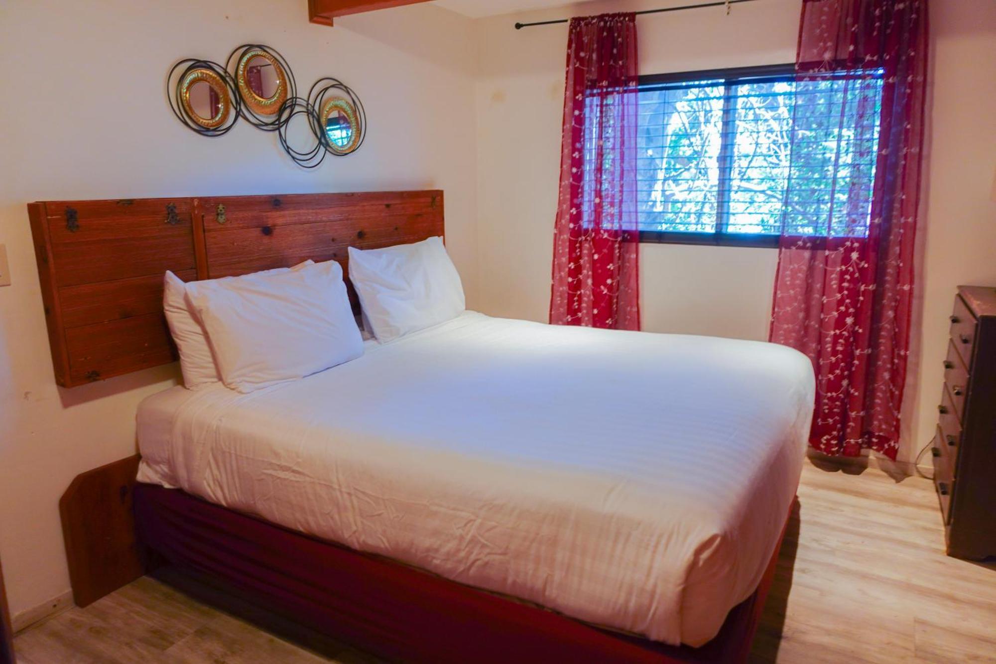Sleepy Hollow Cabins & Hotel Crestline ภายนอก รูปภาพ
